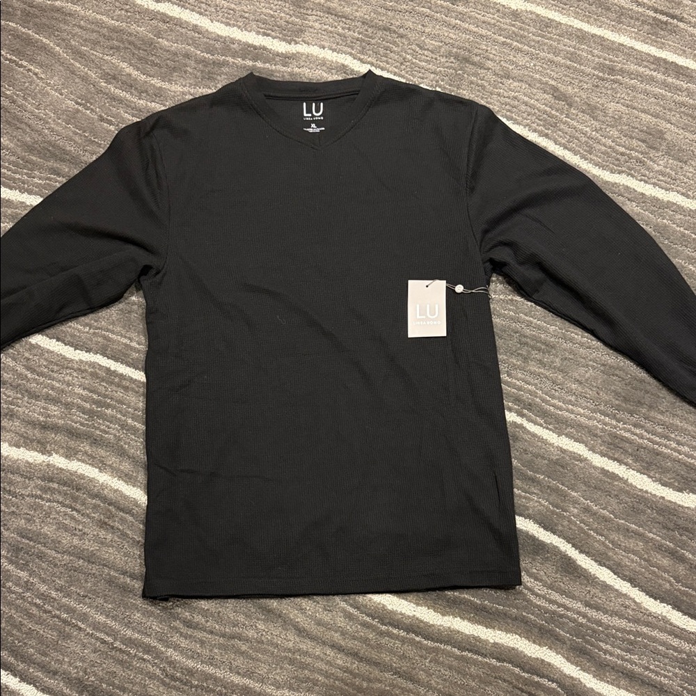 Men's Black Long Sleeve Shirt